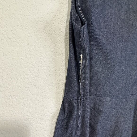 Vintage Levi's Women's Minimalist Sleeveless Fit & Flare Denim Dress Size S Blue - Picture 6 of 12
